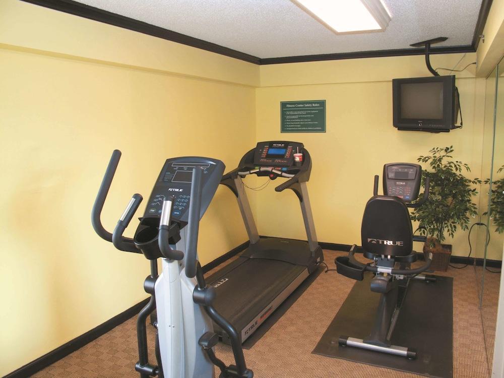 La Quinta Inn By Wyndham Columbia Se Fort Jackson Kültér fotó
